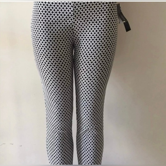 Tahari Arthur S.Levine Women’s Black and White Elastic Waistband Dress Pants - Picture 10 of 11